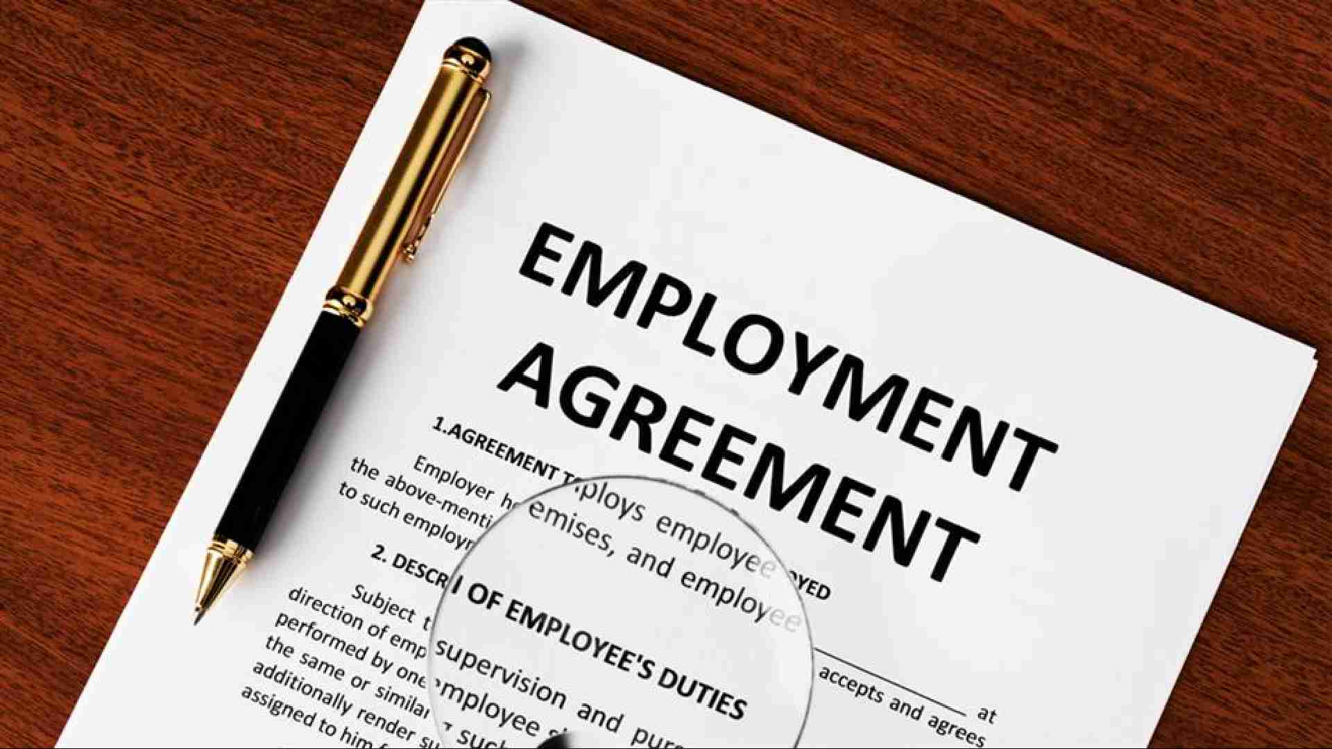 employment contract in UAE